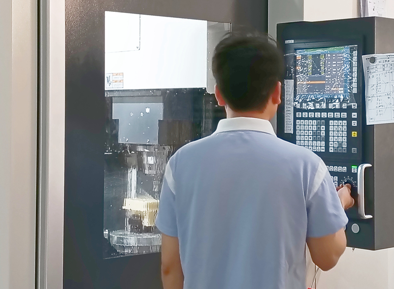 Kingcos CNC-Bearbeitungslösungen aus einer Hand: Vom Prototypen bis zur Produktion
